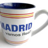 Real Madrid taza azul bicolor en caja - Imagen 3